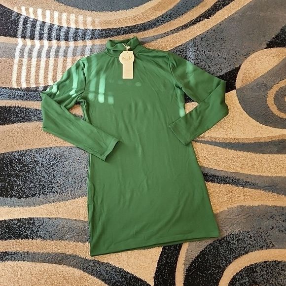 NWT Green Turtleneck Dress - Picture 5 of 6
